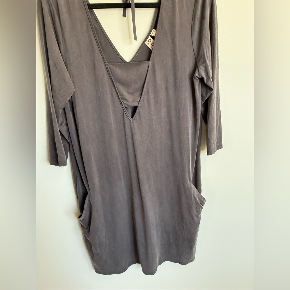 Gray V-Neck Women's dress with pockets and cutout accent on front